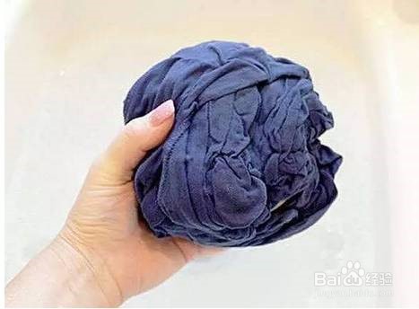 衣服烘干缩水了怎么办