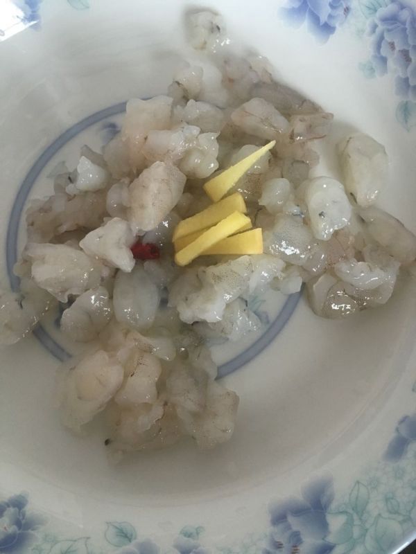 西红柿虾仁疙瘩汤