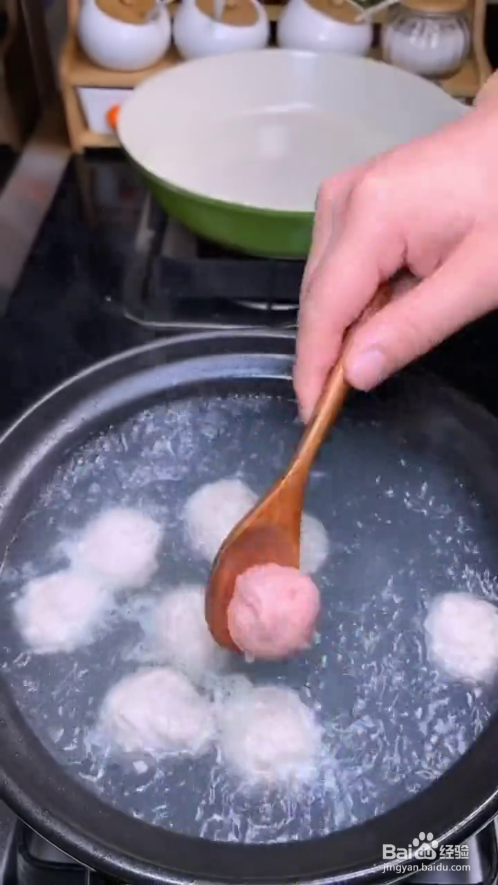 如何制作好吃不腻的肉圆汤