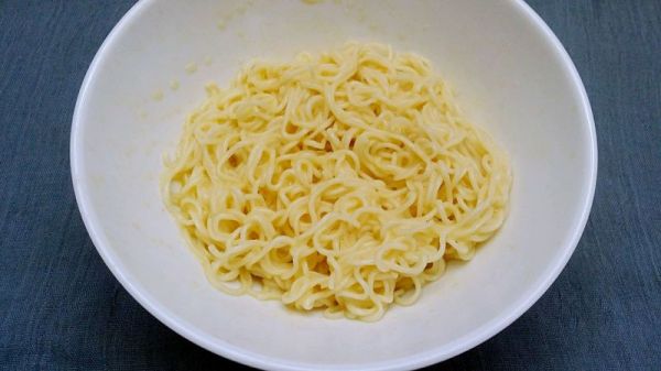 酱油培根蛋裹面