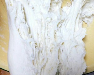 怎么做奶香紫薯发面饼？