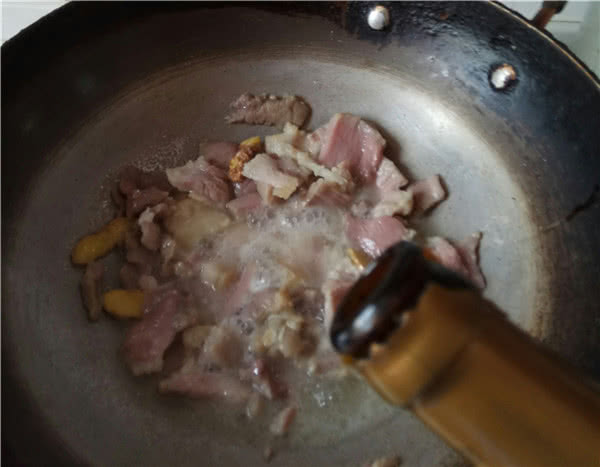 咸肉冬瓜烧厚百叶
