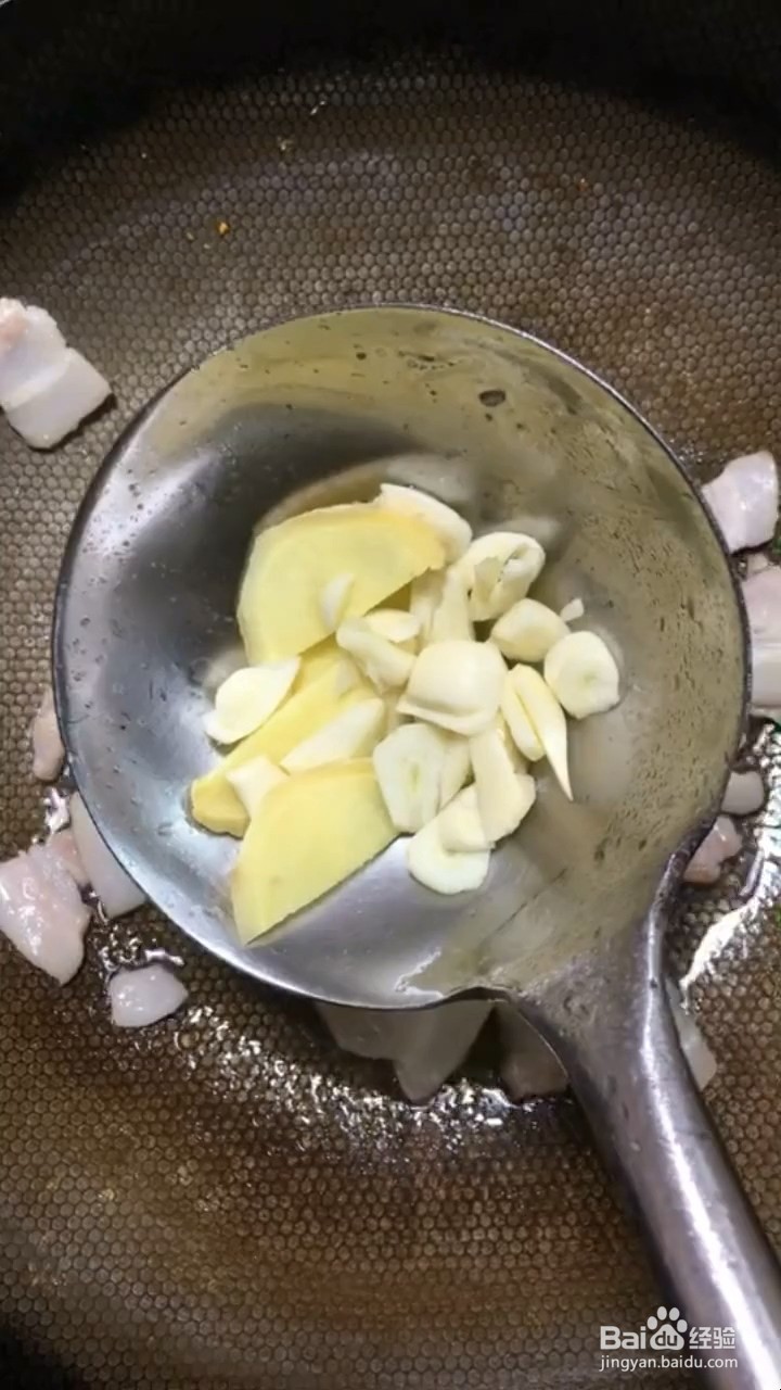 如何制作萝卜焖饭