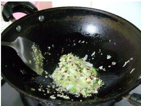 香辣口水鸡简单做法