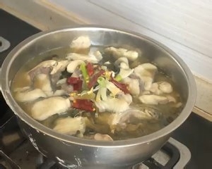 家常做法酸菜鱼