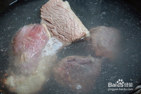 香辣牛肉面怎么做