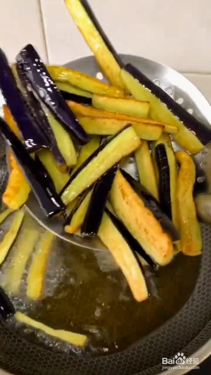 如何做出好吃的豆角烧茄子呢