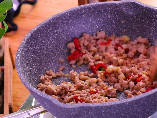 肉末蒸豆腐的做法