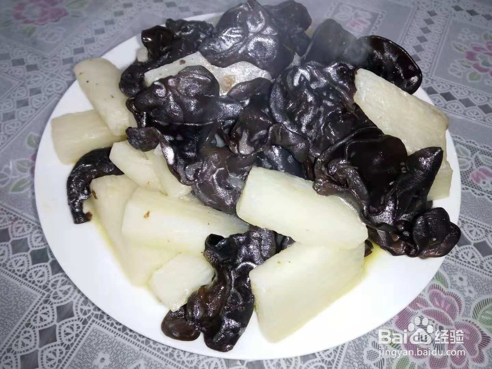 山药清炒黑木耳——清爽可口的养生菜