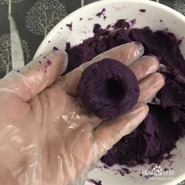 在家就能做好吃的芝士爆浆紫薯球