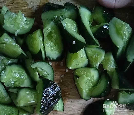 教你做虾皮拌青瓜