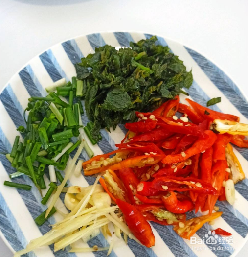 鱼香茄子:鲜香入味,比肉末茄子还好吃下饭