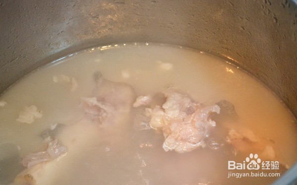 忘不了的家乡味道-骨汤焖子