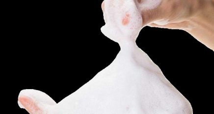 bb霜沾衣服上洗不掉