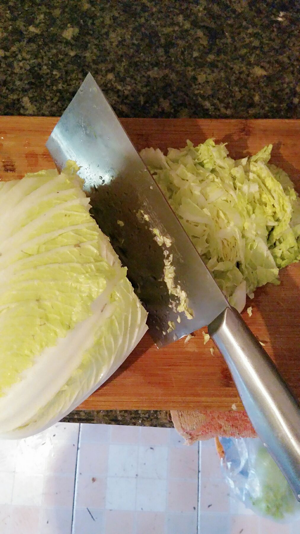 教你如何做白菜肉馅饺子，吃货get起来