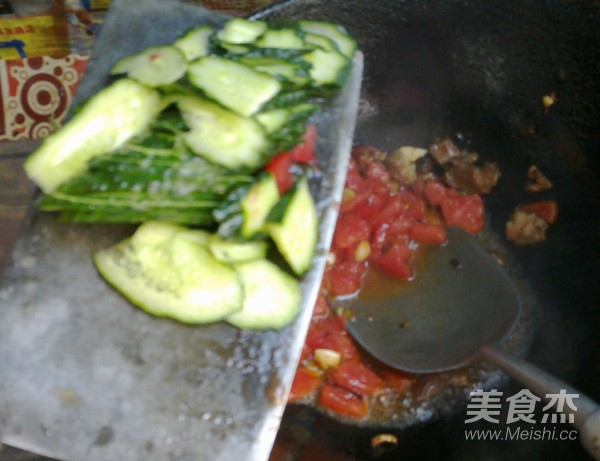 羊肉烩乌冬面