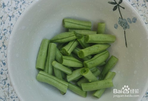 排骨焖饭怎么做入味？怎么做更好吃？