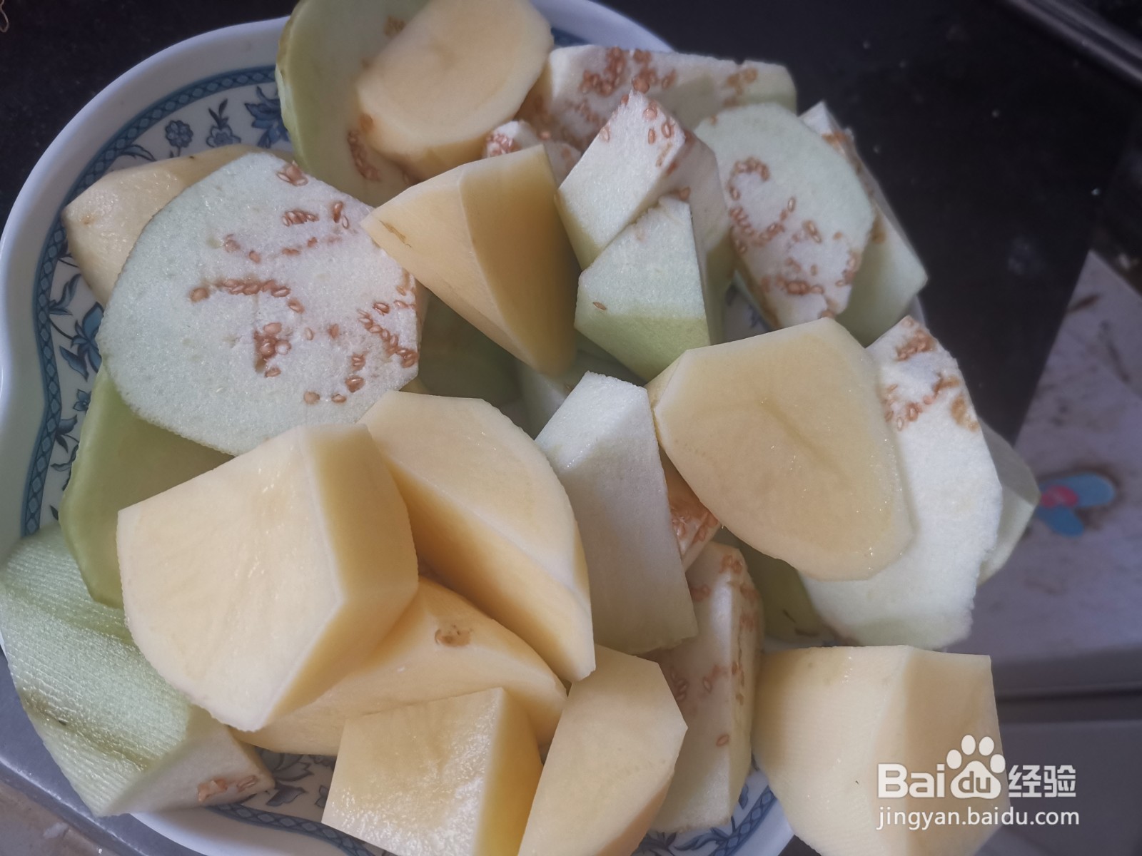 土豆茄子炖胡萝卜的做法