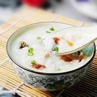 皮蛋瘦肉粥的攻略