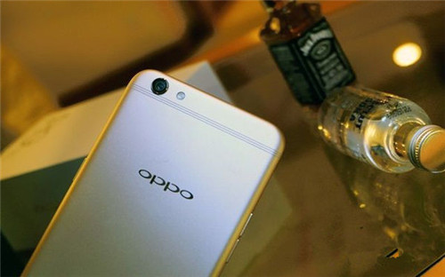OPPO R9s和R9s Plus手机有什么区别