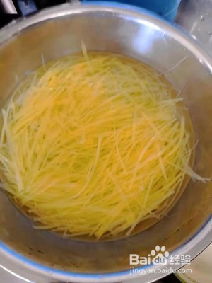 家常菜：炝拌土豆丝