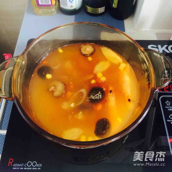 鲜香清汤原汁火锅