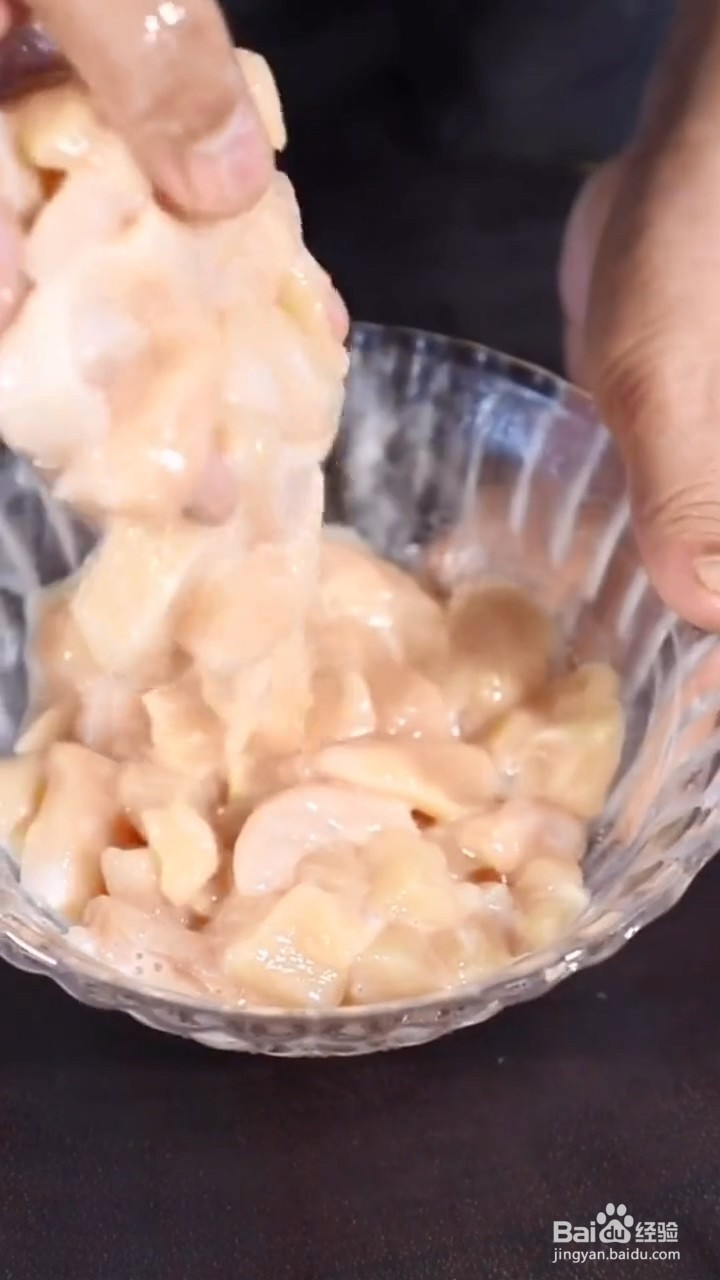 酸甜又好吃下饭的菠萝鸡胸肉如何制作