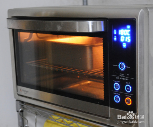 浪漫小点心-玫瑰挤挤面包怎么做？