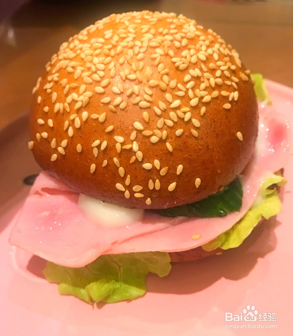 香香脆脆的牛肉汉堡