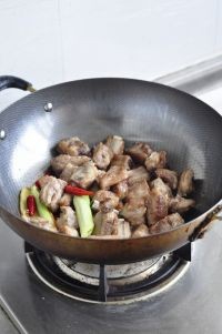 特色家常排骨