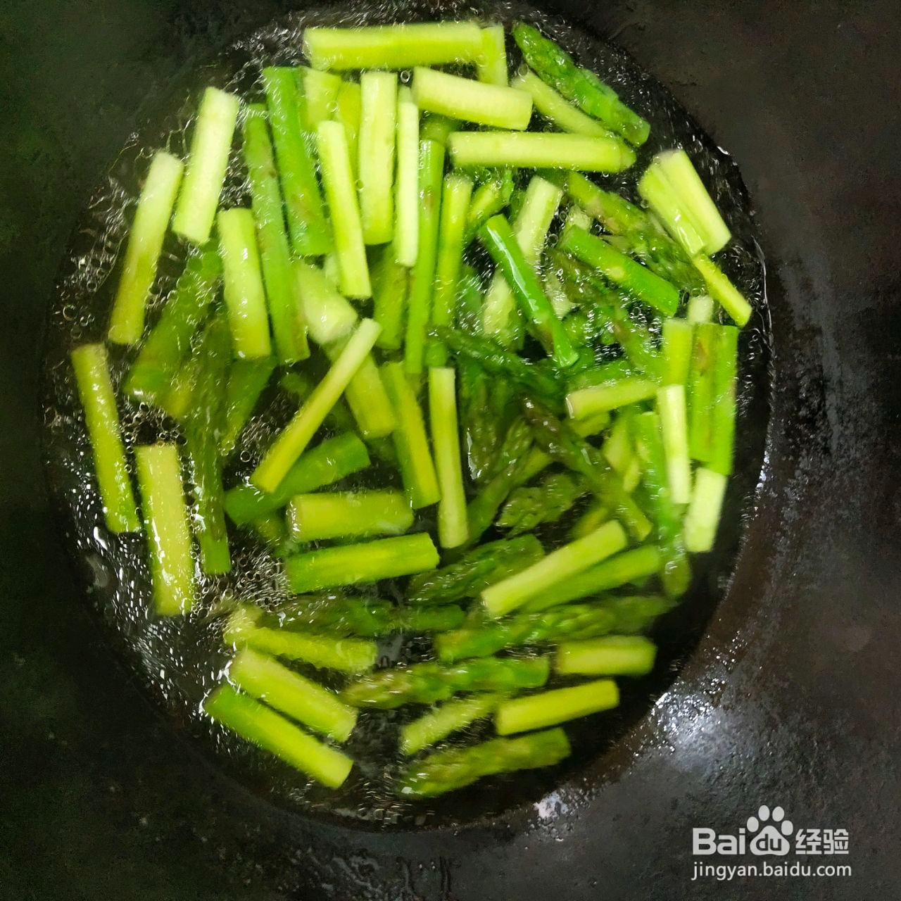 黄油香煎培根卷芦笋