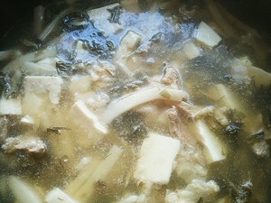 嵊州正宗年糕汤的做法