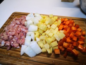 咖喱榨菜鸡丁双拼饭的做法