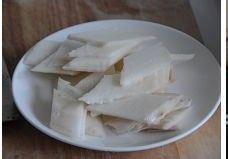 最适合秋天吃的养生保健菜——【鲜山药炒桃仁】