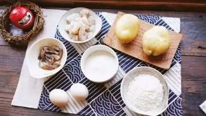 土豆泥虾球的做法