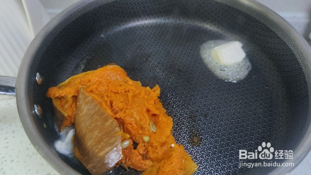 牛排柳南瓜泥三明治