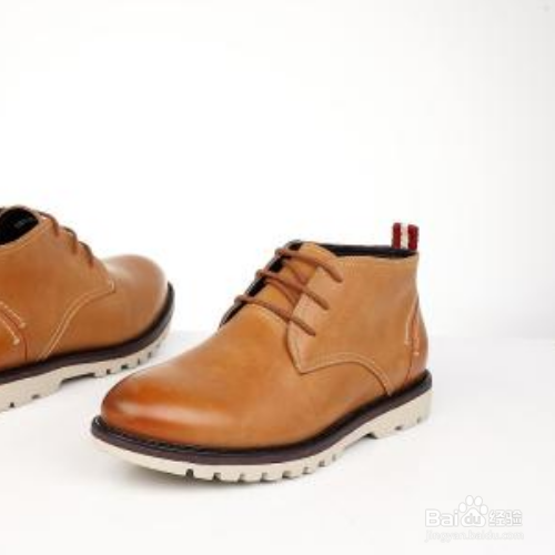 鞋洗了干了变红色怎么办