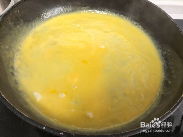 家常菠菜拌蛋丝的做法