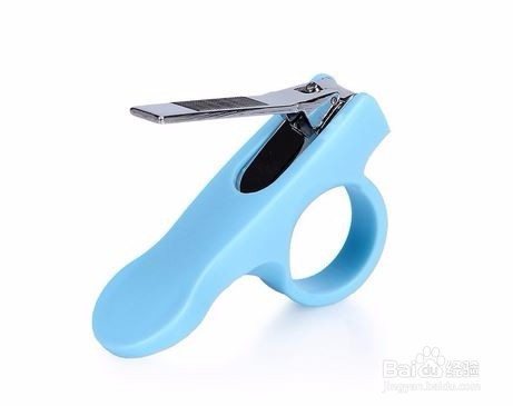 如何给婴儿剪指甲