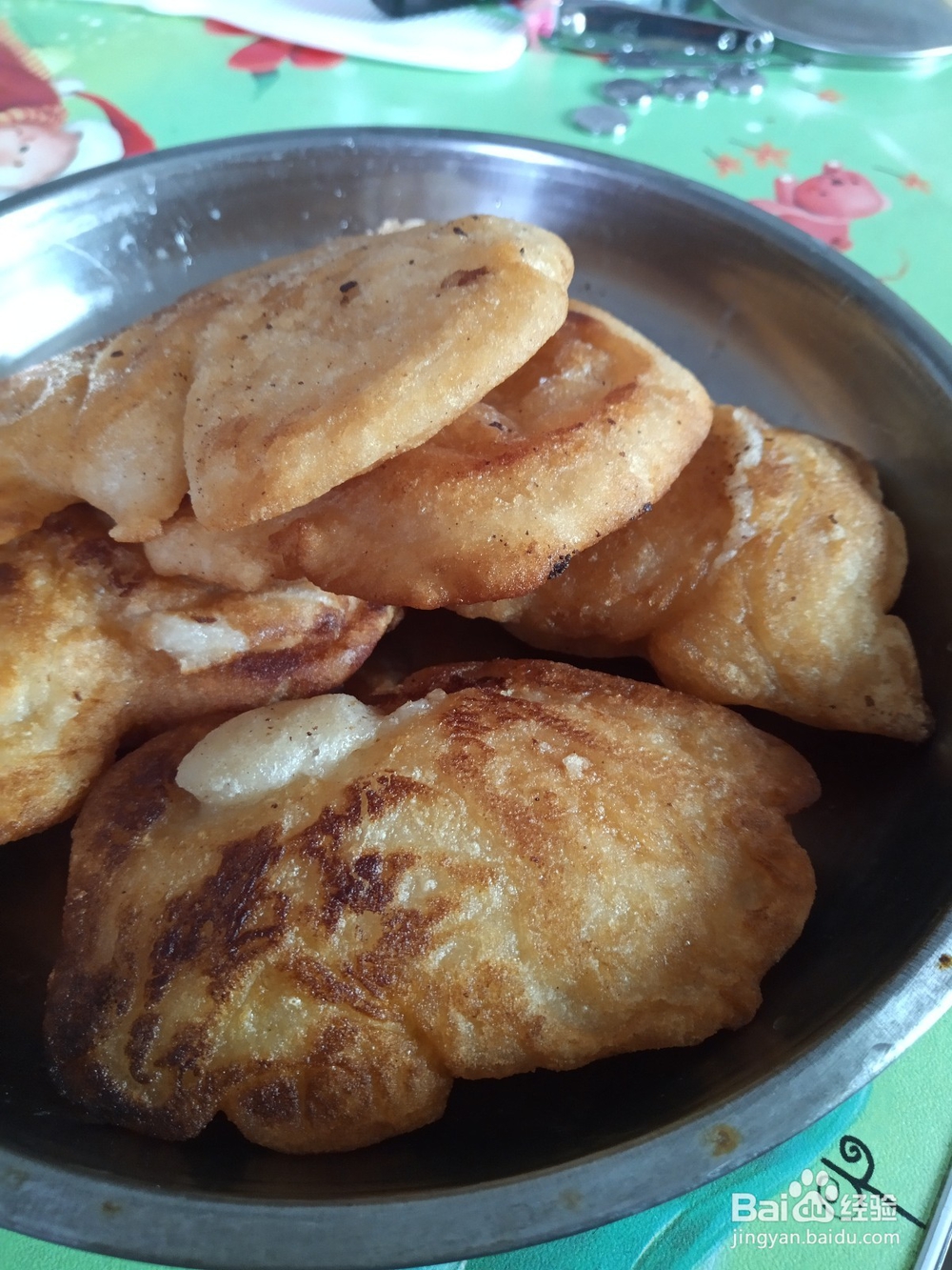 煎炸的糯米饼饼