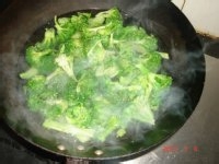 美味蒜蓉西兰花的做法