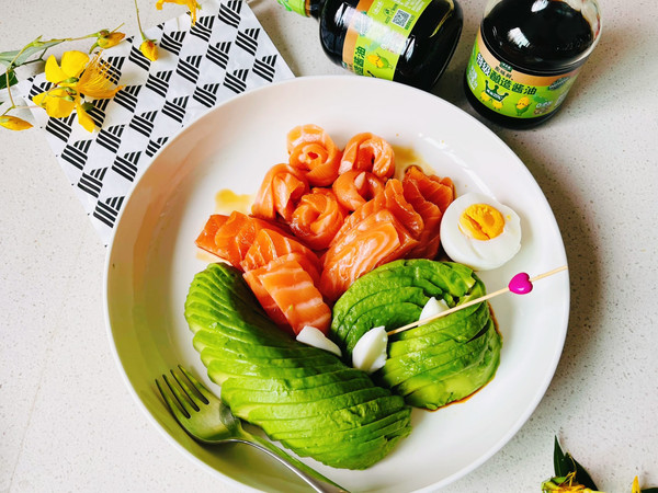 爱吃鲜汁三文牛果花