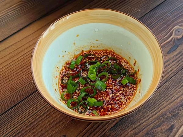 酸辣爽口凉拌面