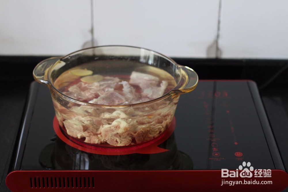 靓汤润秋燥 玉米排骨汤