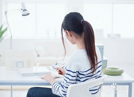 教你如何提高自己的文案创作水平