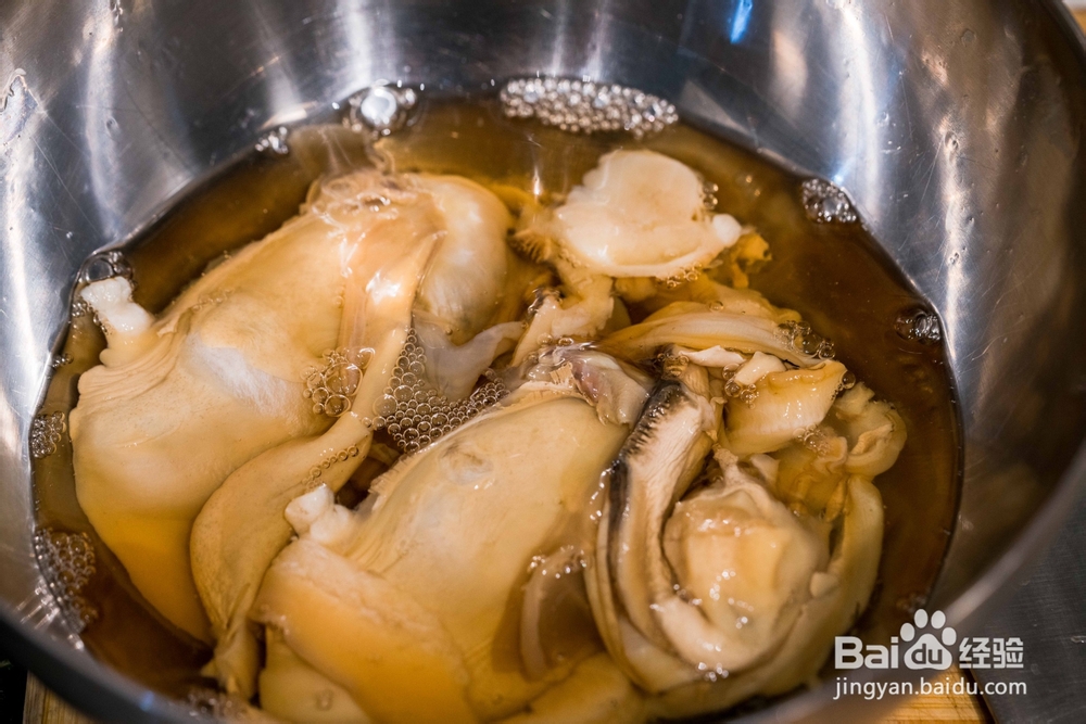 超下饭的咸排骨河蚌冬瓜汤