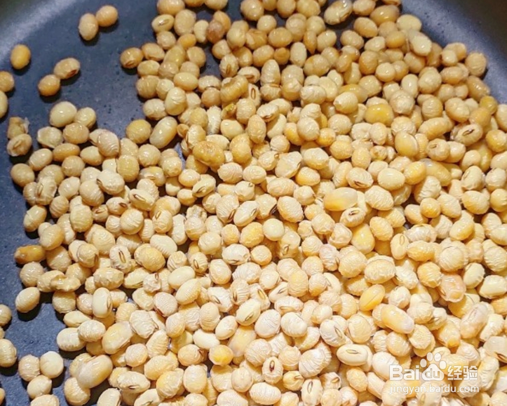 小孩子超喜欢的黄豆粉粘糯米球