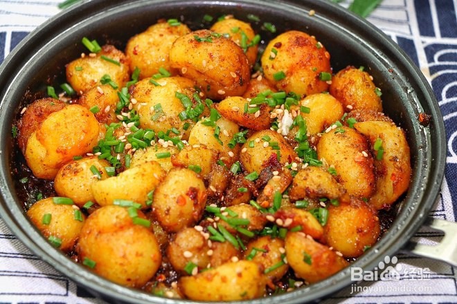 如何做香煎孜然小土豆?