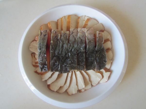 豆豉腊鱼蒸香干