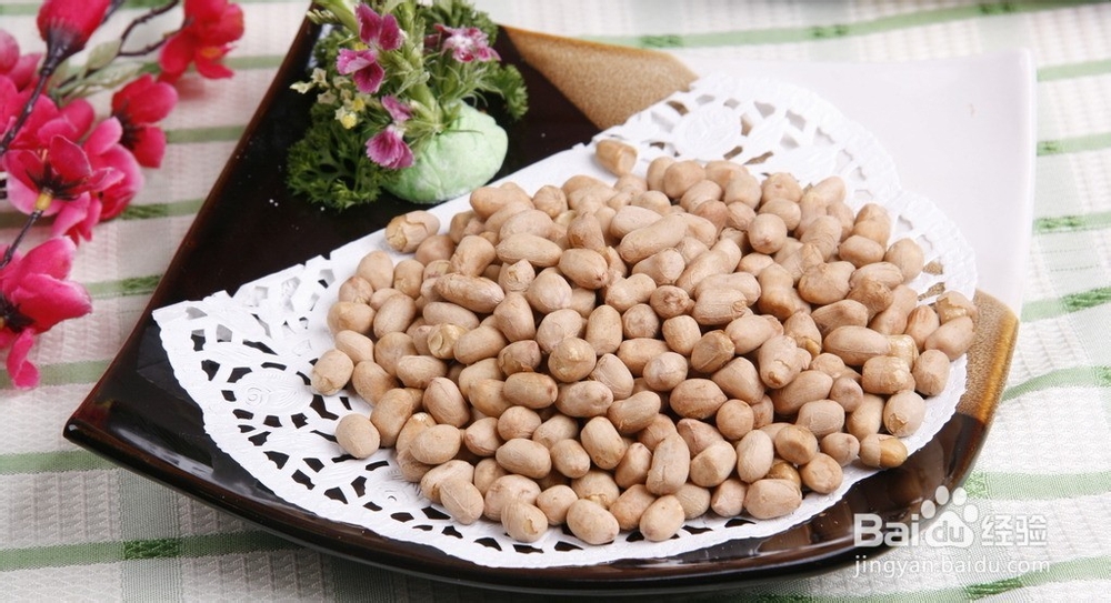 盐焗花生米微波炉做法